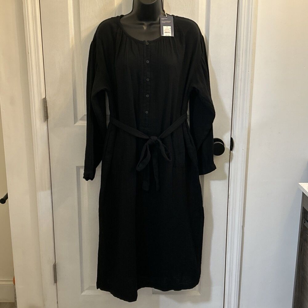 NWT Universal Threads Belted Long Sleeve Maxi Dress Black Size Small